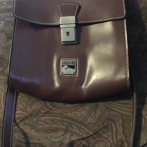 Vintage Dooney and Bourke. Looks brand new.